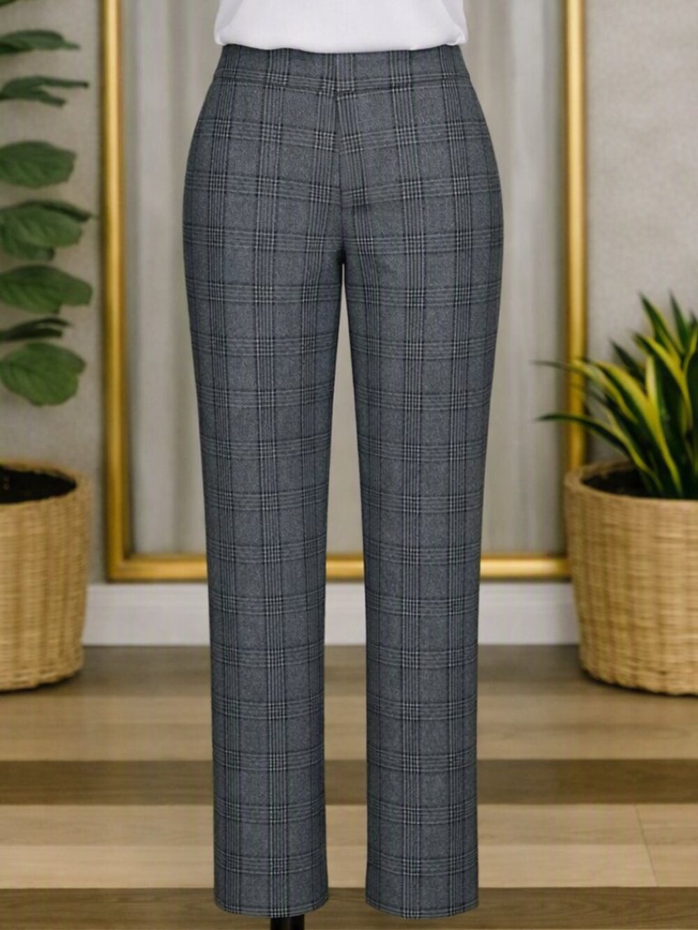 Tahari Women’s Grey Plaid Pull-On Skinny Dress Jeggings / Pants Size: Medium
